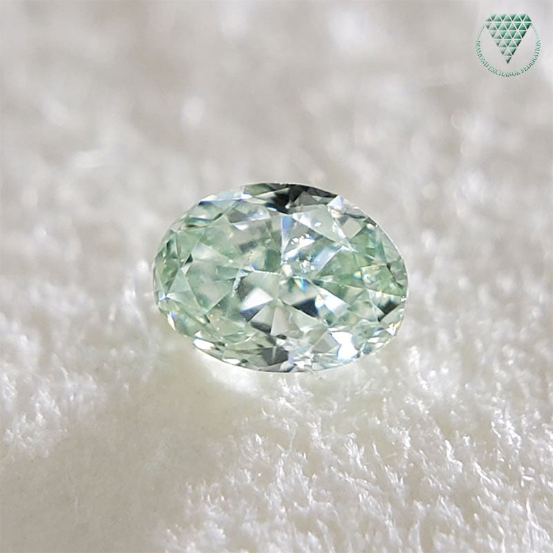 0.030 ct Fancy Yellowish Green SI2 CGL 天然 イエロイッシュ グリーン ダイヤモンド オーバル シェイプ |  DIAMOND EXCHANGE FEDERATION