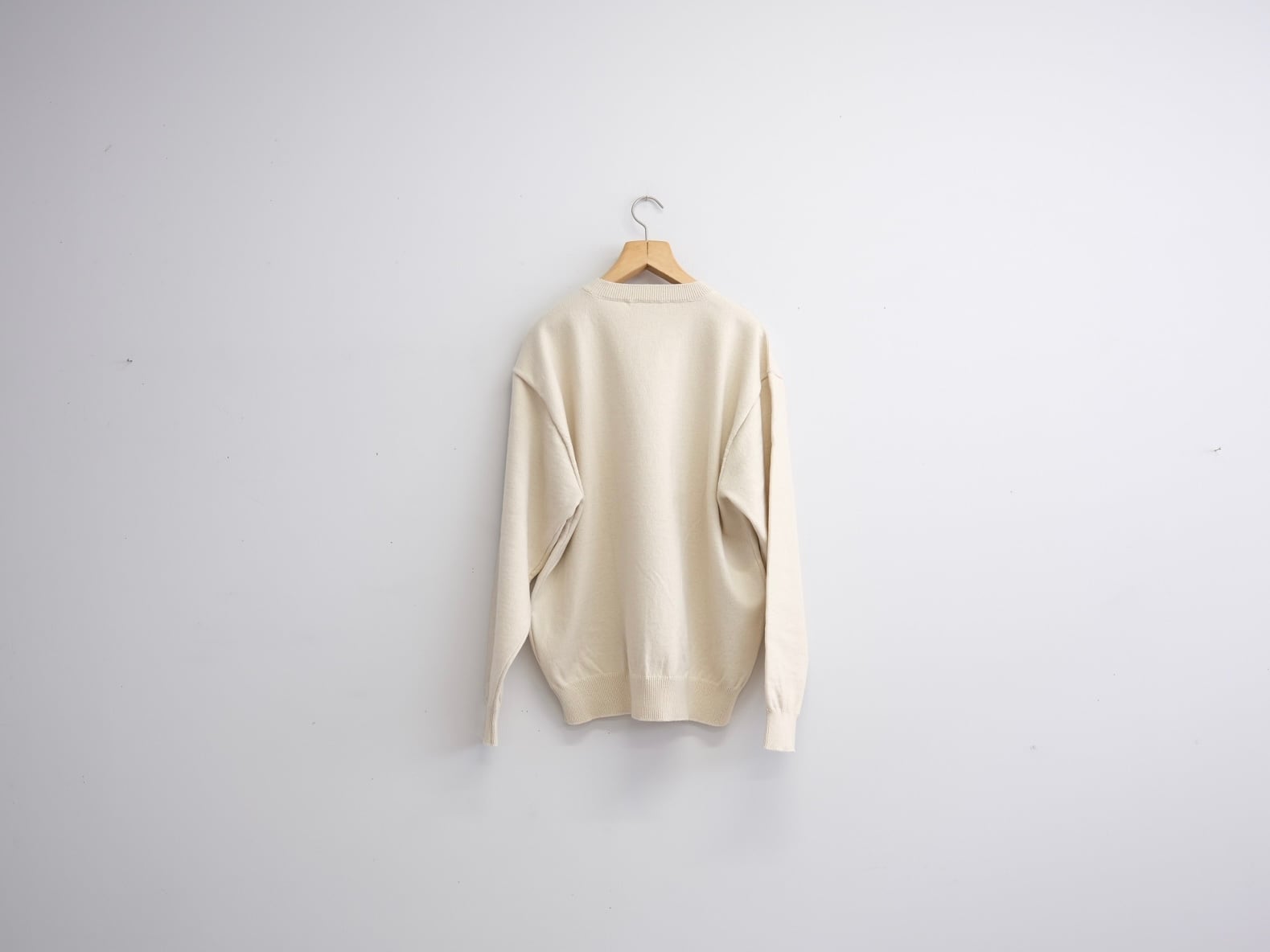 Yonetomi NEW BASIC”RIGID CASHMERE KNIT SWEATER RAW” | Lapel online