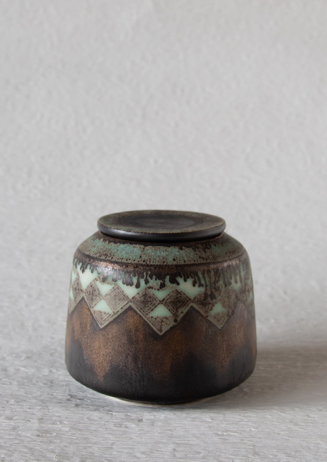 小関康子さんの鉢