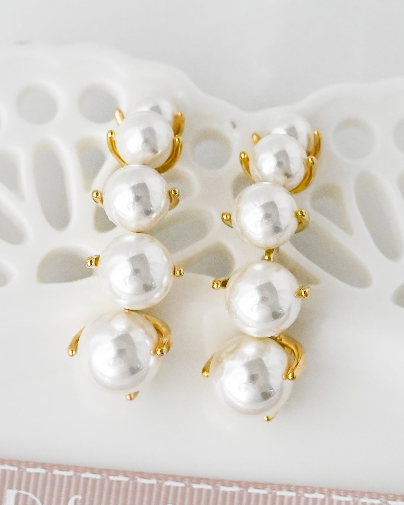 パールライン ゴールドブライダルピアス【AE2511-09】