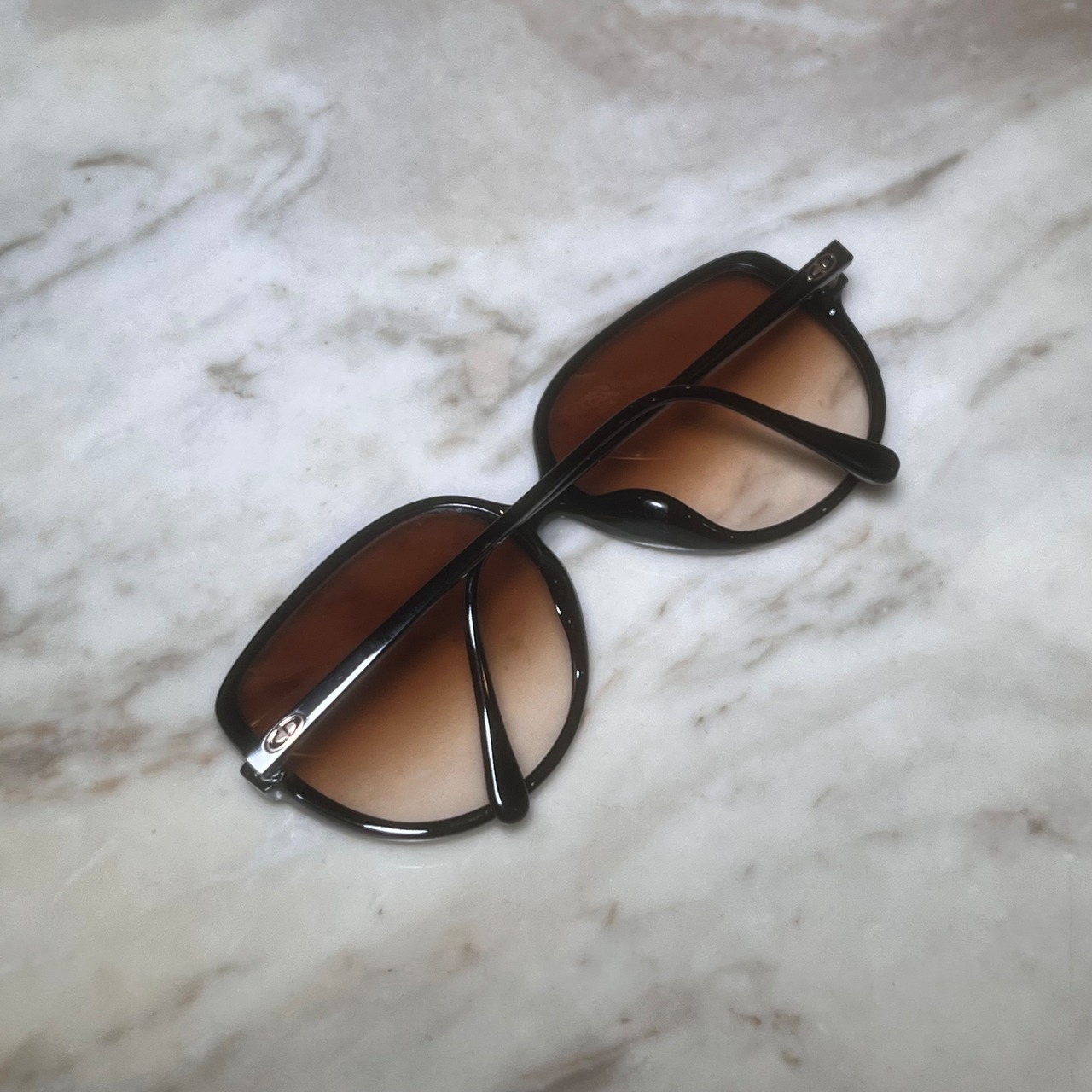 vintage CHRISTIAN DIOR black frame sunglasses