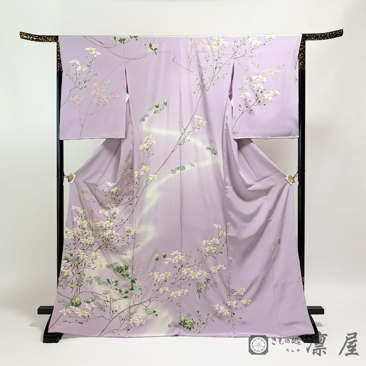 本加賀友禅 訪問着 由水煌人 蔓竜胆文様 紫色 作家物 落款入 正絹 袷 広衿 一つ紋 剣木瓜紋 証紙付き フォーマル 本場加賀友禅染 身丈151cm 本加賀友禅 訪問着 本加賀友禅 訪問着 由水煌人 蔓竜胆文様 紫色 作家