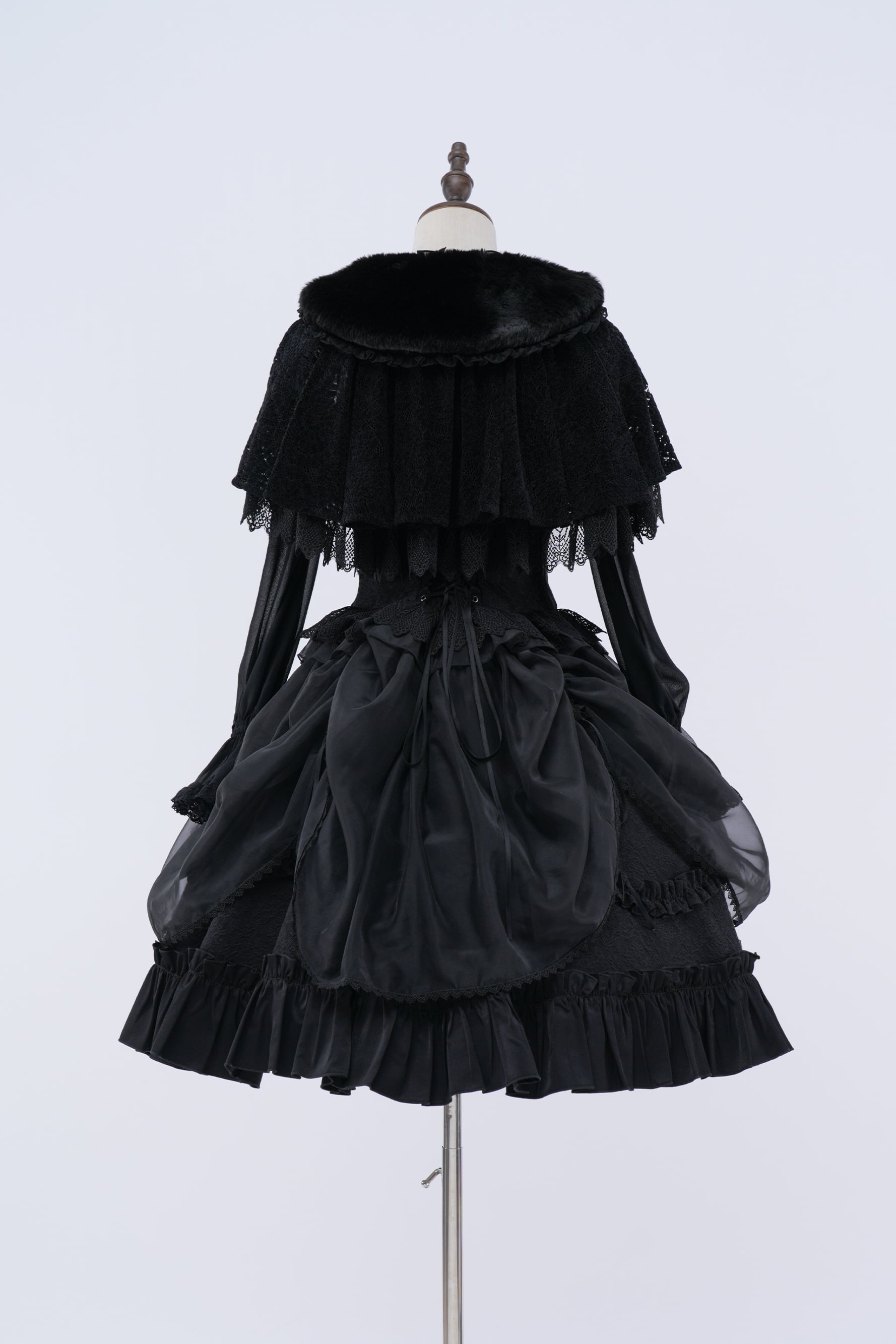 【新品・送料込】イネスエマーシャル ケープ 36黒 新品・送料込】イネスエマーシャル ケープ 36黒 - メルカリ