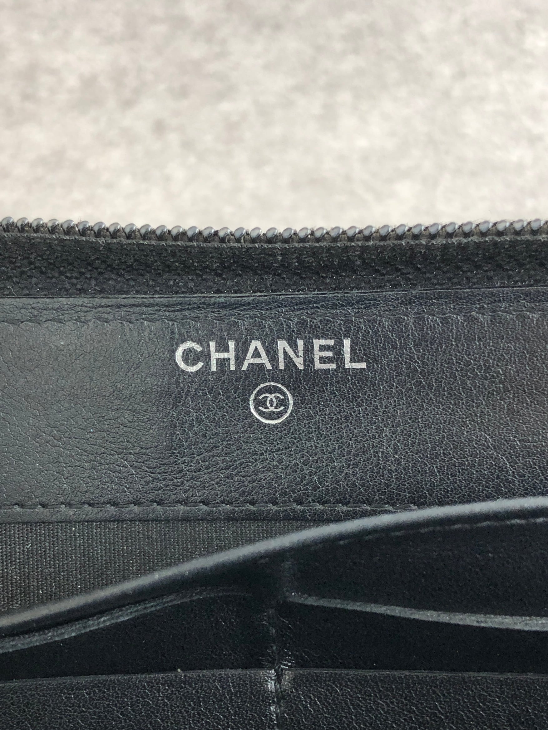 CHANEL シャネル 財布 ブラック ココマーク レザー キャビアスキン 長