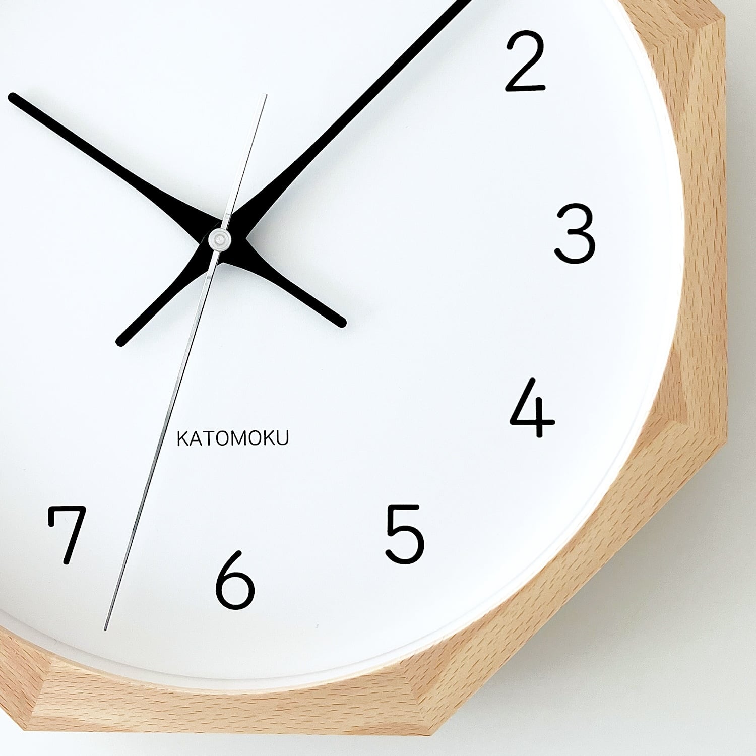 【訳アリ未使用品】カトモクKATOMOKU 電波時計 掛け時計 KM-104 KATOMOKU muku clock 13 八角形 ナチュラル km-104NA8 掛け時計 | 加藤