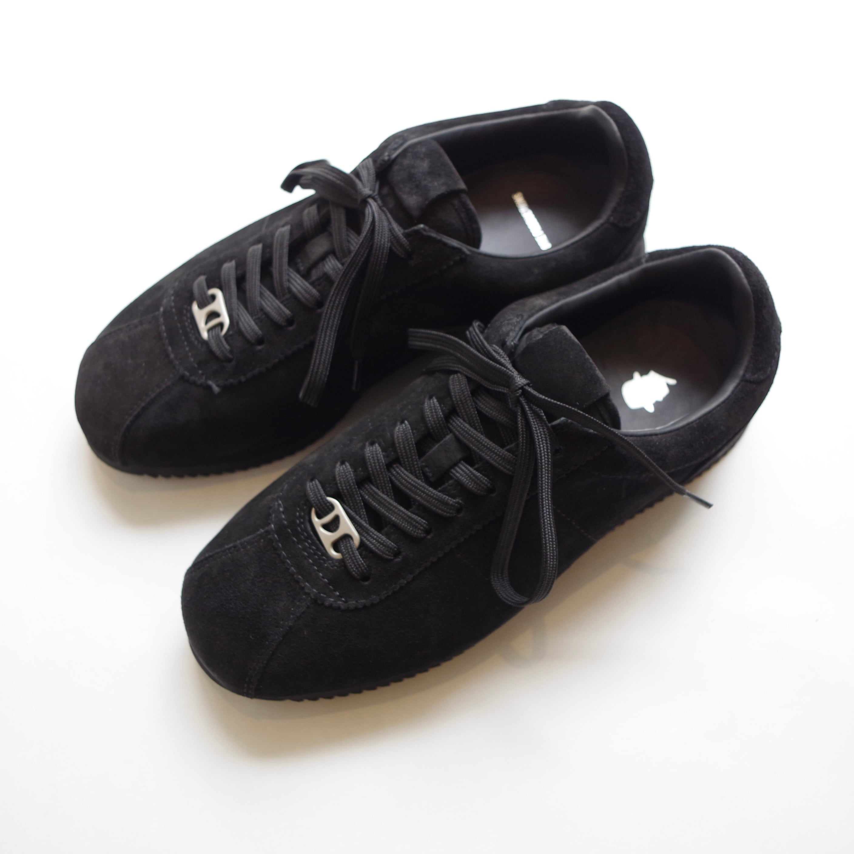 Tomo&Co. × COOTIE PRODUCTIONS ”RAJA JOG TRAINER” Black Suede Tomo&Co. × COOTIE PRODUCTIONS ”RAJA JOG TRAINER” Black Suede