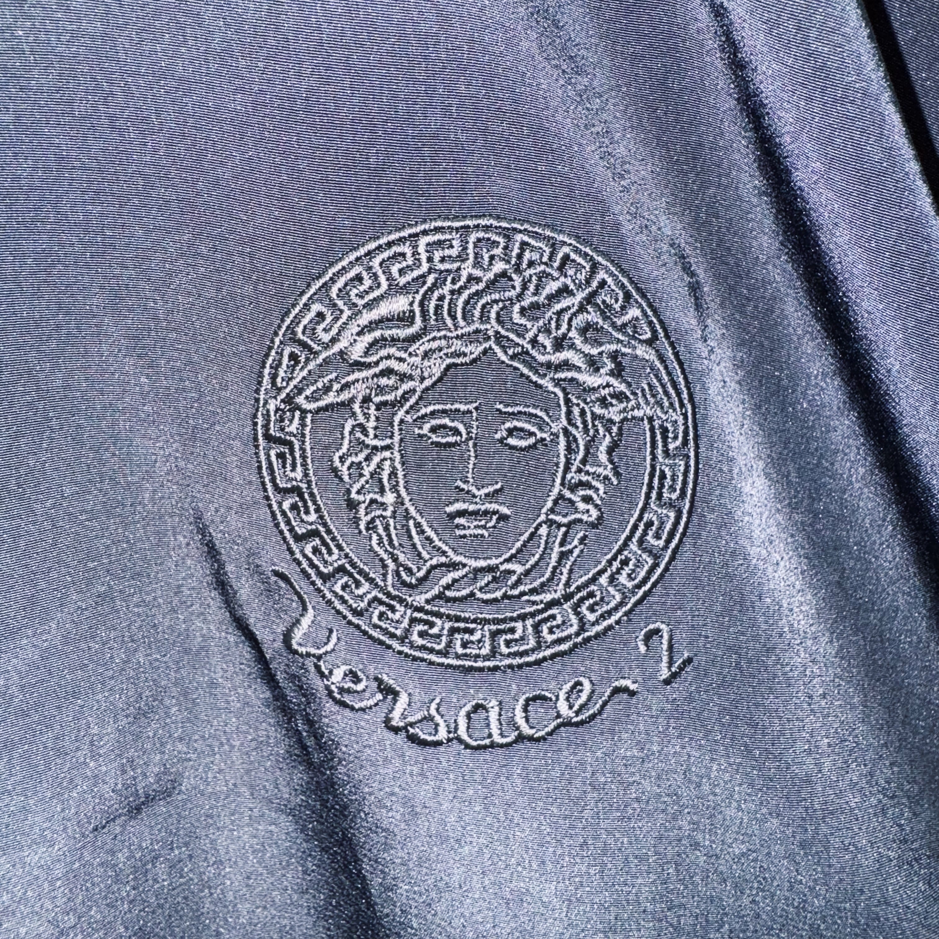 VERSACE