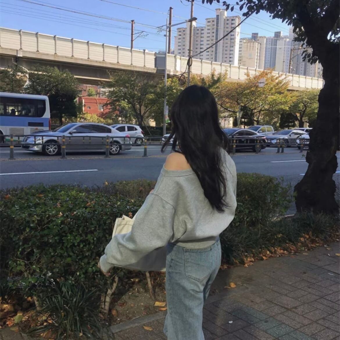 ワンショルナチュラルスウェット