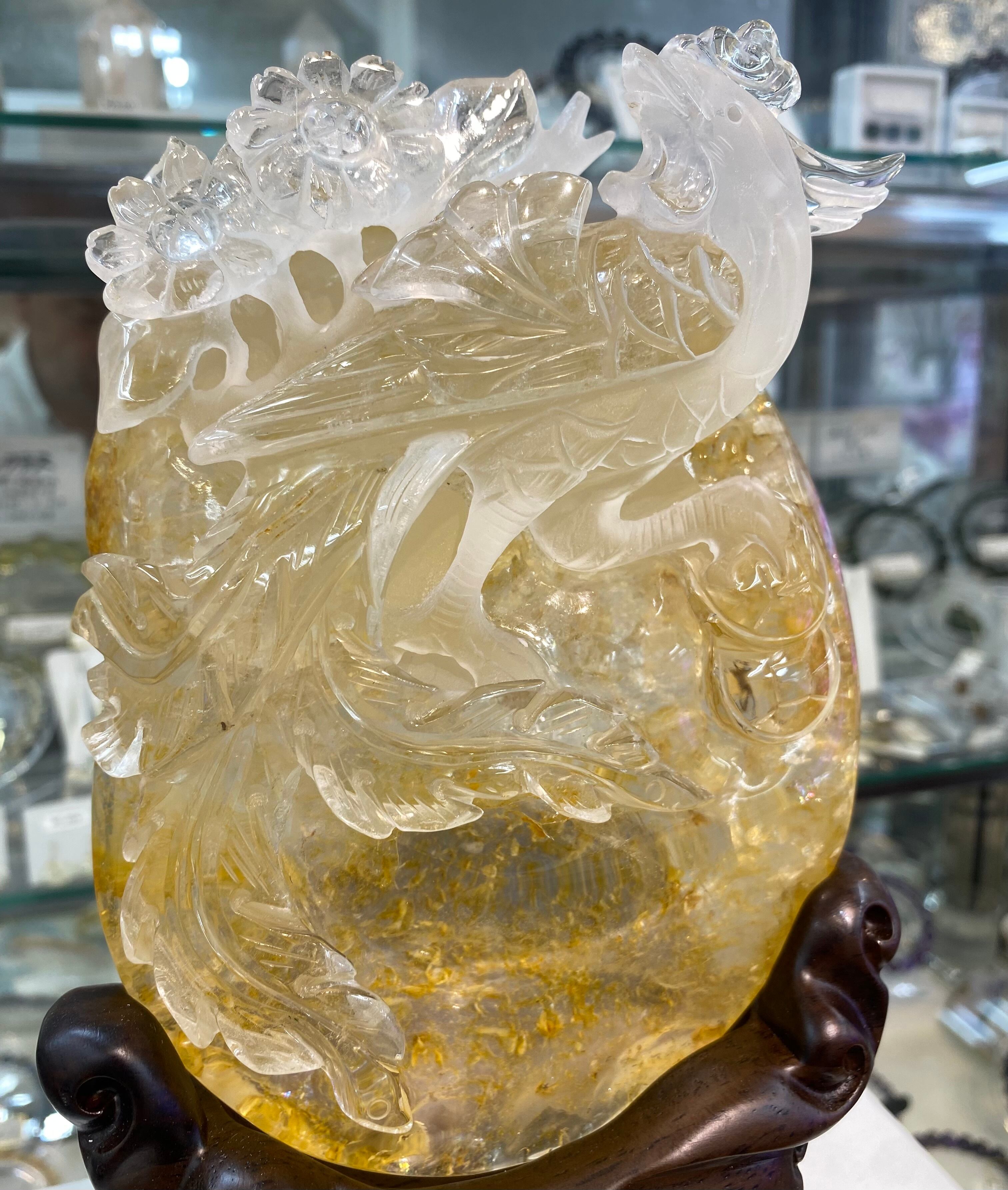 厳選 水晶鳳凰 透かし彫り水晶鳳凰 虹入り！ライモナイト入り水晶鳳凰