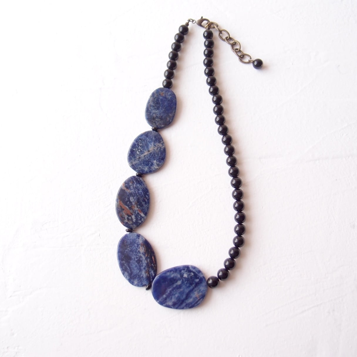 Sodalite × Black Onyx Asymmetry Necklace/ソーダライト×ブラックオニキス 非対称ネックレス