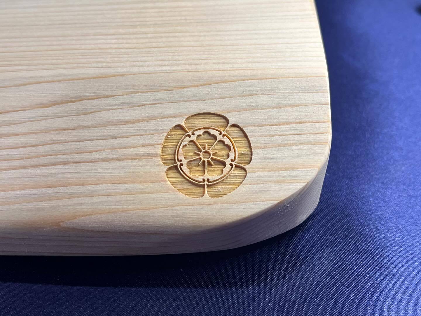 殿様のマウスパッド (武将 家紋・名言彫刻) 吉野桧製 | 木工品 樹匠