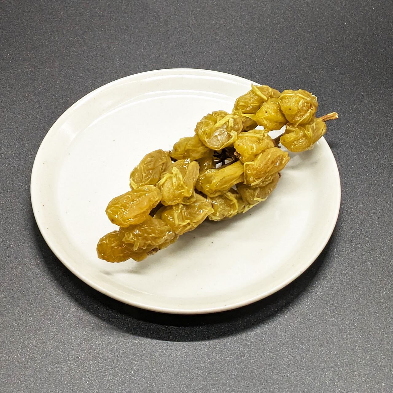 房そのまま枝付きセミドライシャインマスカット(50g)2個※長野県 房そのまま枝付きセミドライシャインマスカット(50g)2個※長野県
