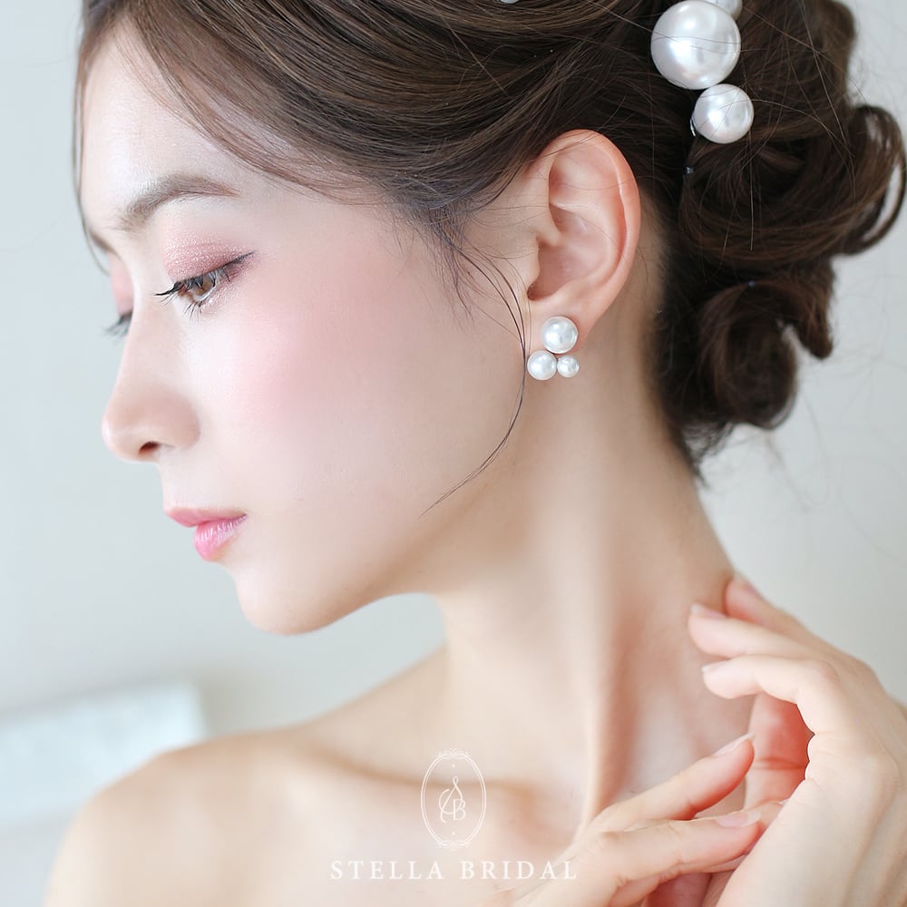 【8月の新作】サージカルステンレスとパールのブライダルイヤリング&ピアス Pearl Dew パール・デュー トロワ|ブライダルアクセサリー【受注生産品】