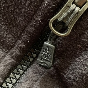 【THE NORTH FACE】フリースジャケット 中間着 ワンポイントロゴ 刺繍ロゴ バックロゴ ジップアップ フルジップ XL相当 ノースフェイス US古着