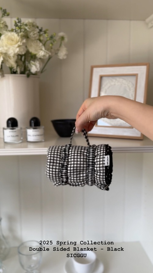 〈予約アイテム〉SICGGU / ダブルサイド ブラックブランケット