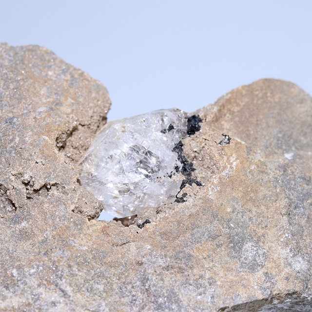 〔D477-5〕ハーキマーダイヤモンド 母岩付き原石 ニューヨーク州ハーキマー地区産 Herkimer diamond【メール便不可】