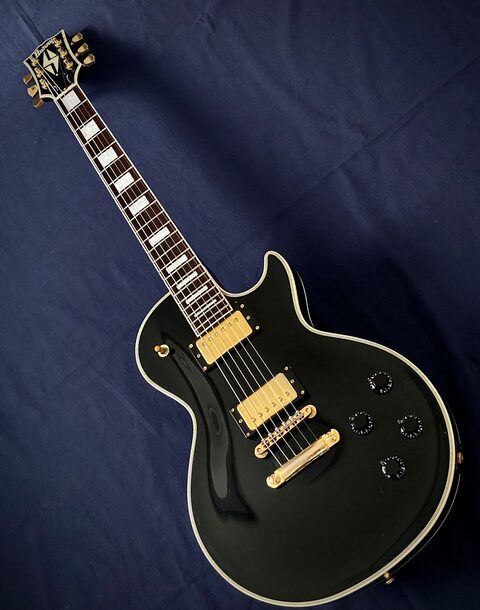 バーニー（フェルナンデス）RLC’60 ★まさに Black Beauty！★ レスポールカスタム