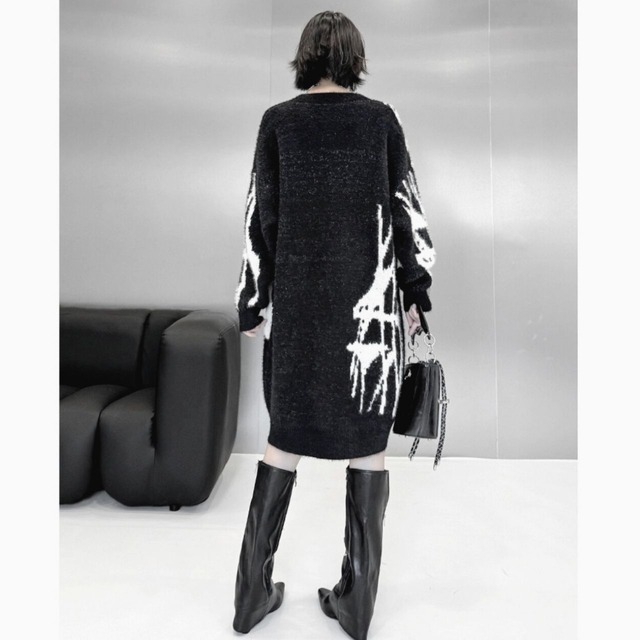 Thorn art knit dress C0731