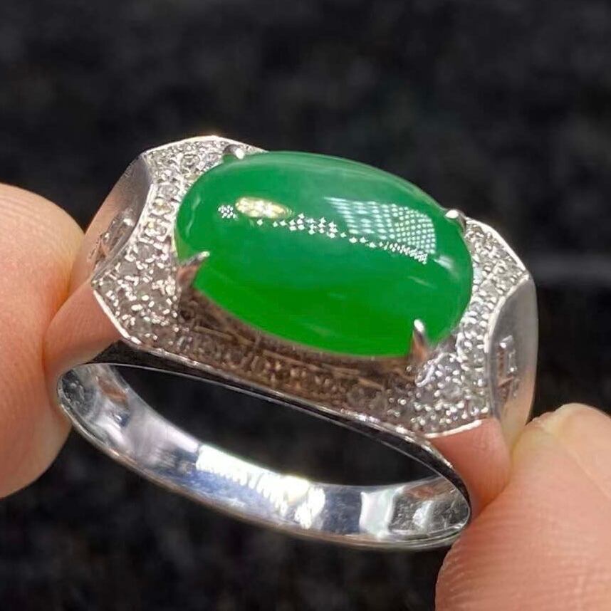 本翡翠指輪 リング k18 ダイヤモンド ミャンマー産正陽緑 無含浸 無