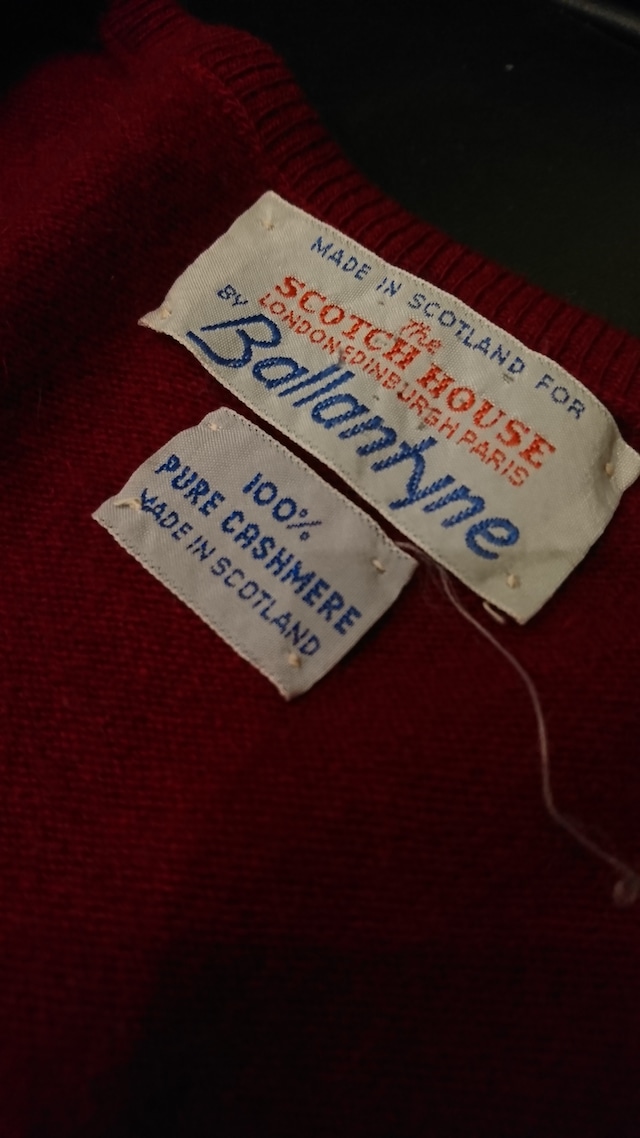 Ballantyne CASHMERE V-NECK SWEATER MADE IN SCOTLAND