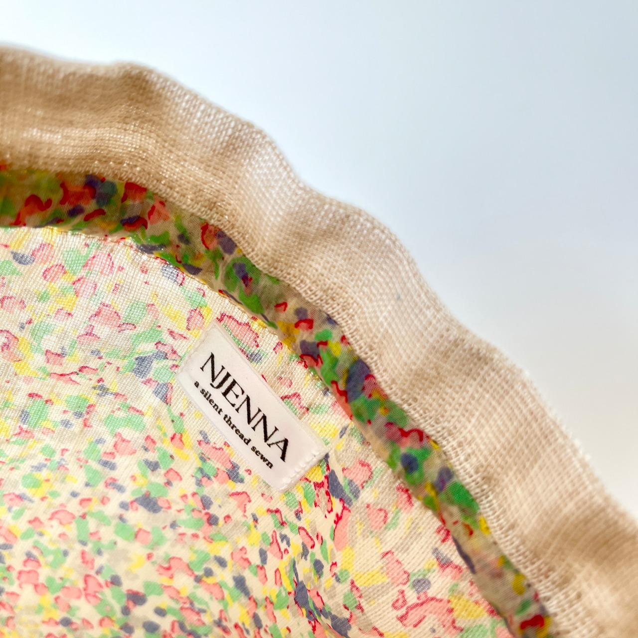 【エクリュ×ピンクスプラッター】リネン×ジョーゼット生地のリボン巾着・画像5