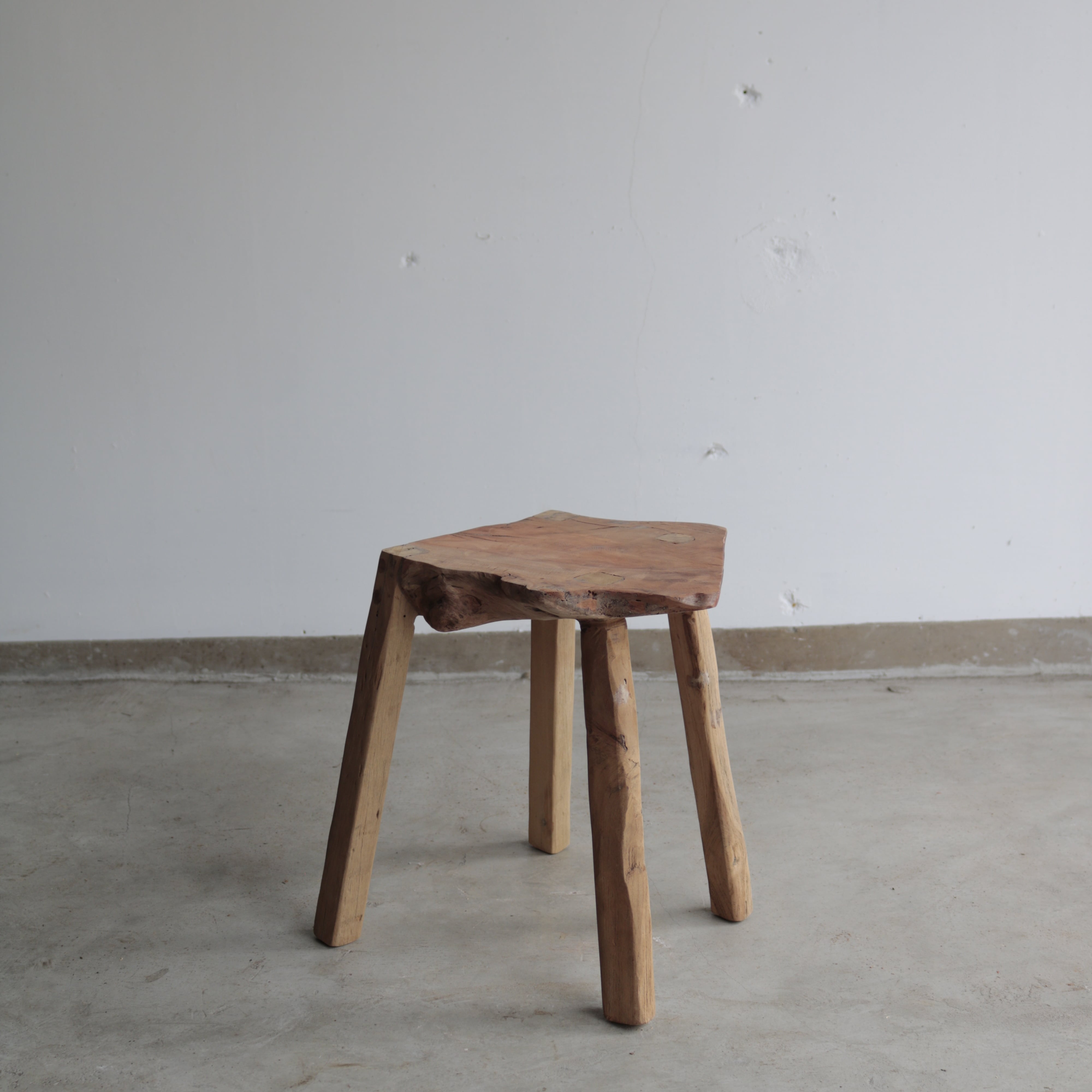 Hippo mini stand -009