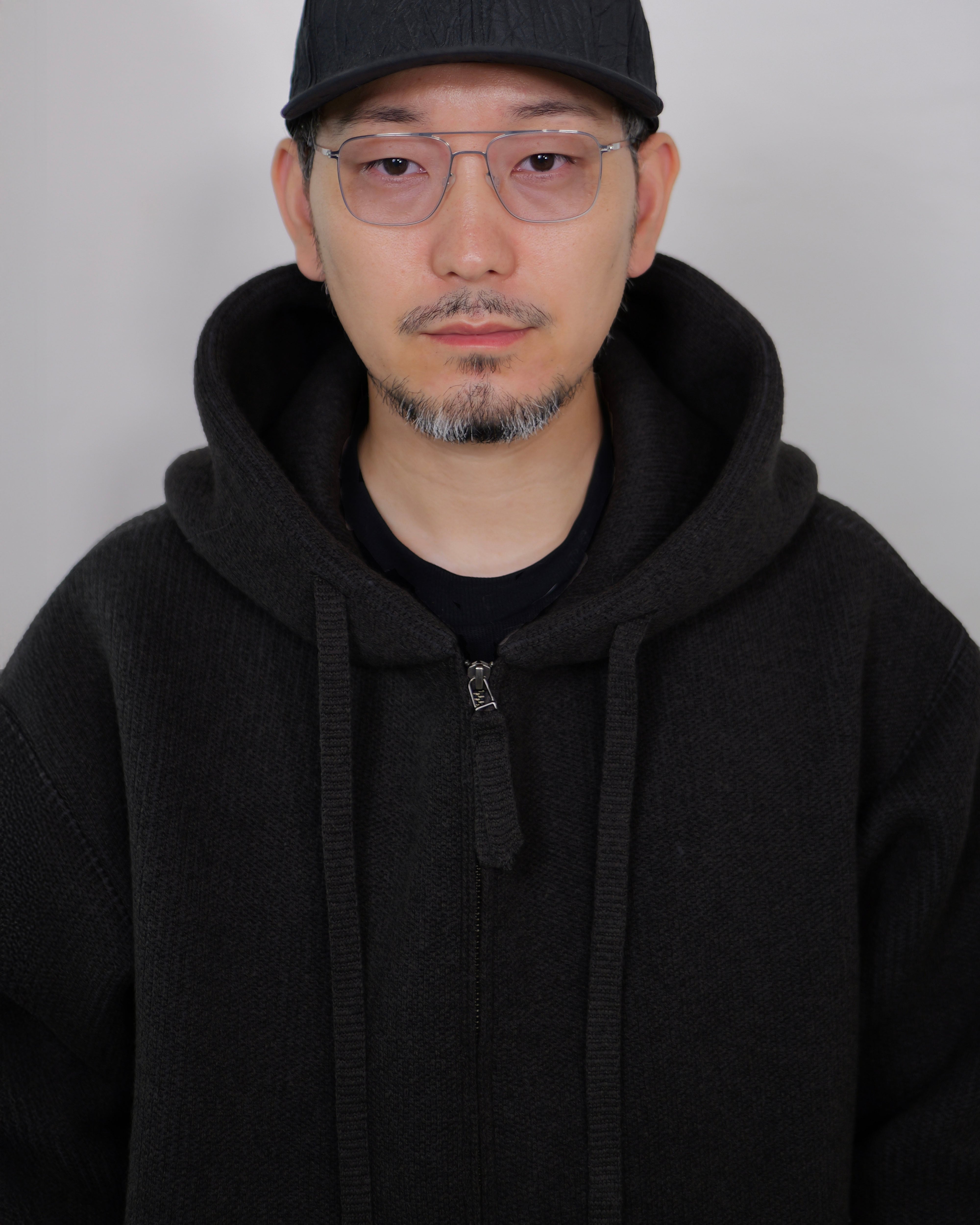 MAYKAM - Wool Sweat Zip Hoodie ：Black｜エクストラファインウール混