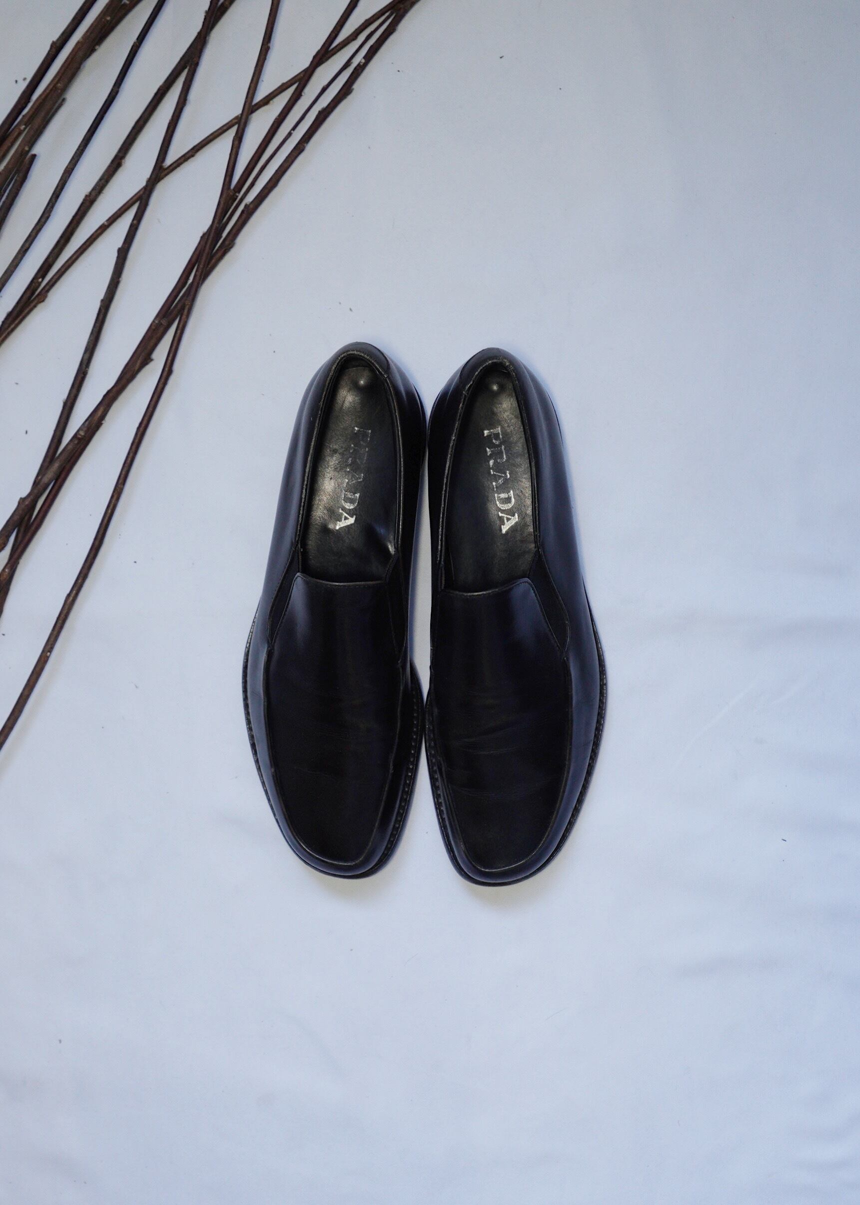 PRADA 00AW square toe leather loafers | CETTEN