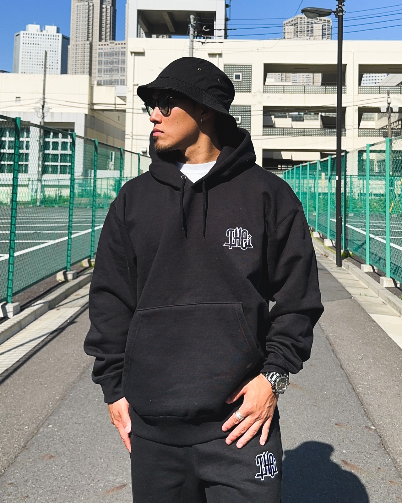 ARABIC-TYPE2 HEAVY WEIGHT SWEAT HOODIE - BLACK