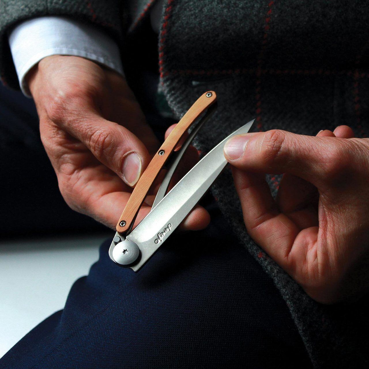 wood 37g juniper | EPIgas Official Online Shop | EPIgas公式