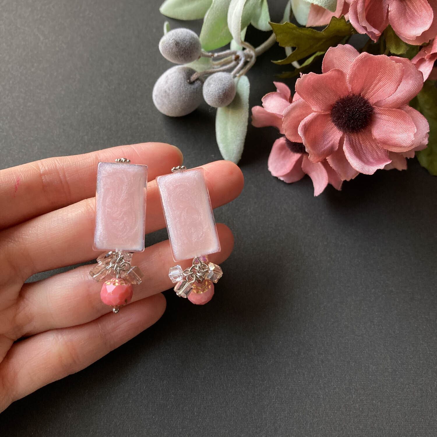 クリア&ピンクビーズの〈ピアス/イヤリング〉 | Dua-アクセサリー