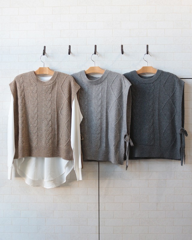 【LUPILIEN】メランジサイドリボンベスト　(251094)