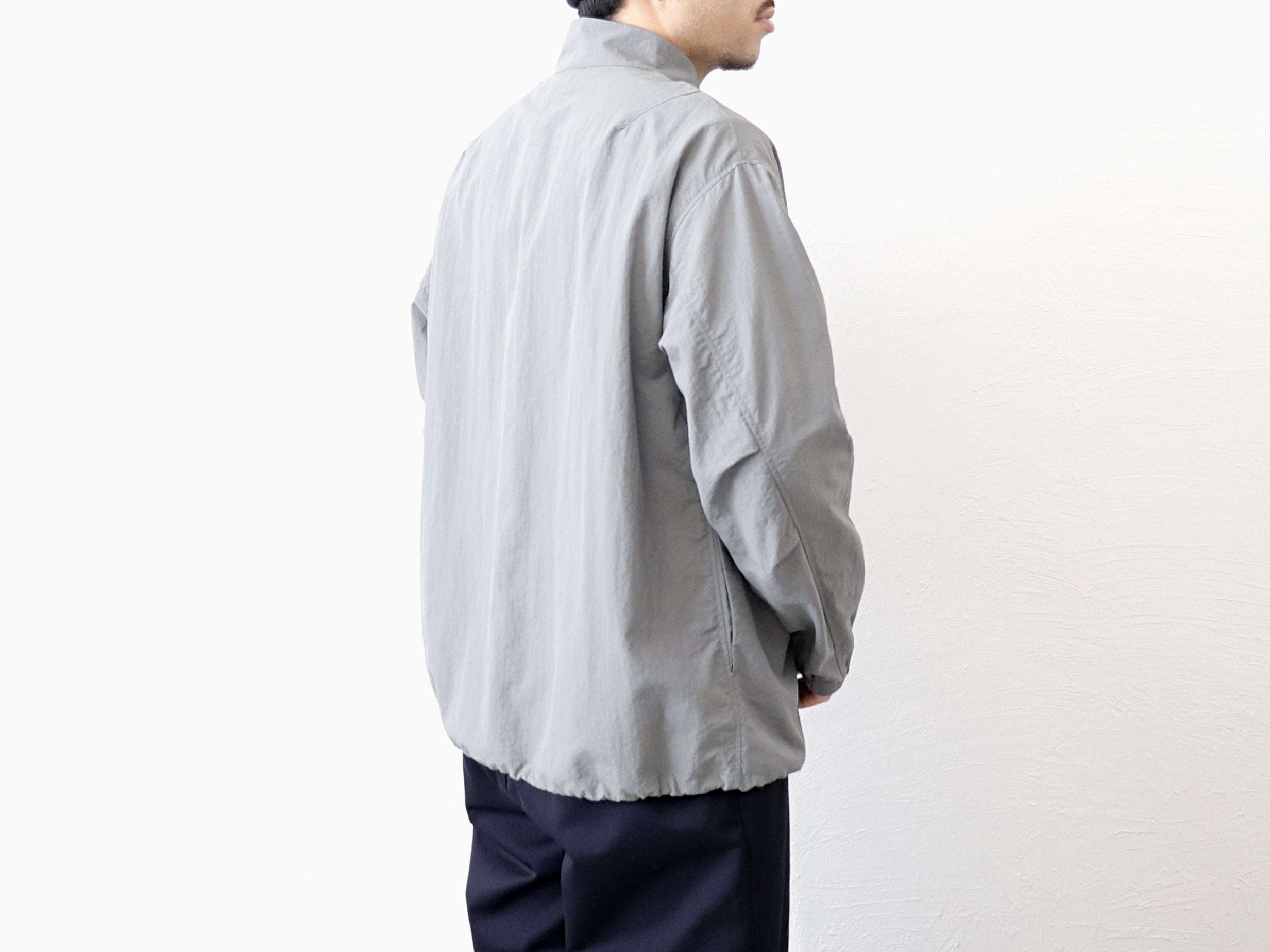 MANUAL ALPHABET / LIGHT SHELL SNAP TEE - GREY マニュアル