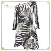 社交ダンス 衣装 スタンダード トップス レッスンウェア レディース 黒 ブラック系 ICHIOKU イチオク 白 ホワイト系 グレイ系 丈長め 伸縮性あり 大人 女性用 ダンスウェア トップス ブラックホワイト デザイン おしゃれ 体型カバー ショート丈 フォーマル コスチューム 洗濯可 ストレッチ素材 シンプル スタイリッシュ パーティー 使いやすい