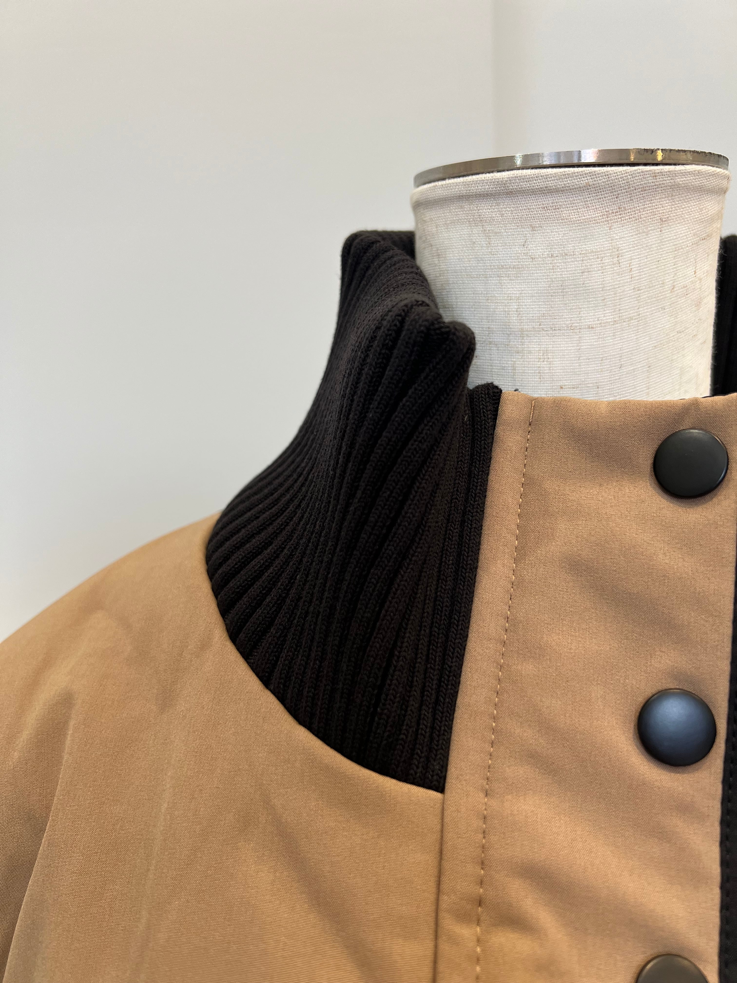 【DONA MARIE】バックタックフレアダウン D798079