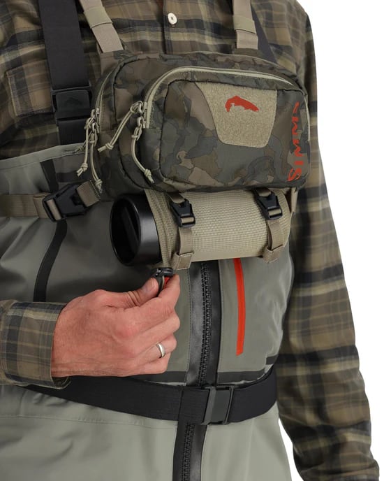 SIMMS Tributary Hybrid Chest Pack 廃盤品 30％オフ在庫限り