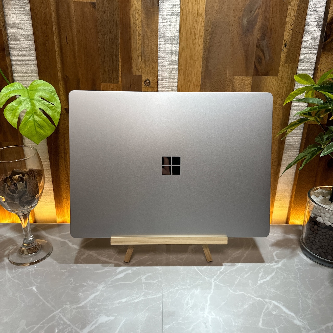 大人気!Surface Laptop3/Corei5第10世代/メモリ8GB/SSD128GB/タッチパネル式/最新ノートパソコン