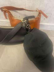 cap holder