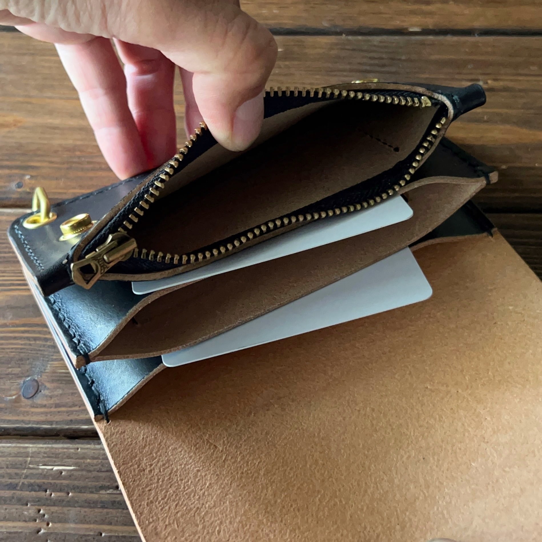 トラッカーウォレット　オーダー トラッカーウォレット ミドルサイズ/オーダーメイド | 革工房OGK