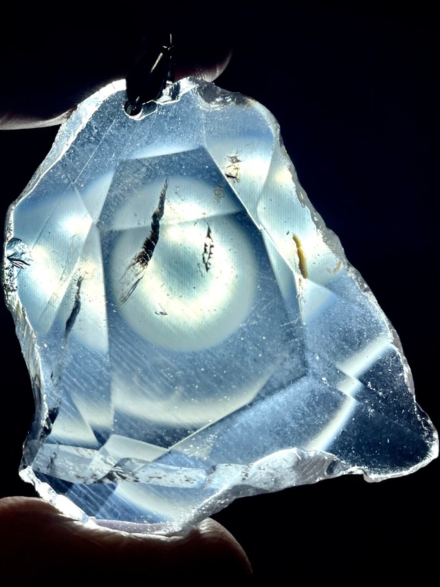 1) ブラジル産「クリア・クオーツ」PT