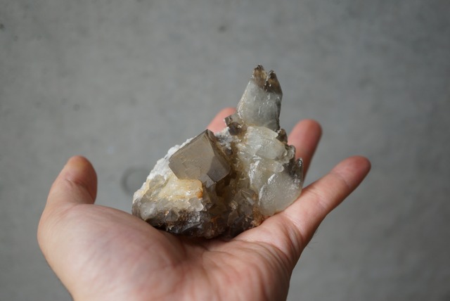 パキスタン産キュービックフローライト/カルサイト Fluorite / Calcite 1280