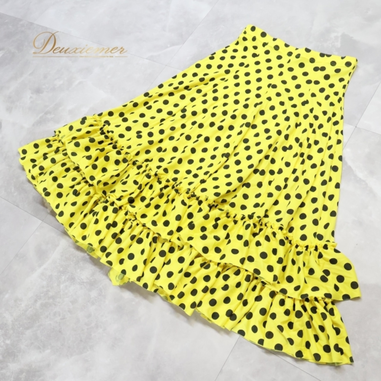 フラメンコ 衣装 ファルダ スカート 黄色 黒 水玉 ドット フリル ボランテ 伸縮 レッスン 練習 ダンス パーティ 発表会 ポップ 可愛い イエロー系 ブラック系 フラメンコスカート おしゃれ スカートデザイン フリルスカート 可愛いスカート レディースダンス衣装 黄色スカート 黒ドット 水玉模様 パーティ衣装 女性用ダンススカート