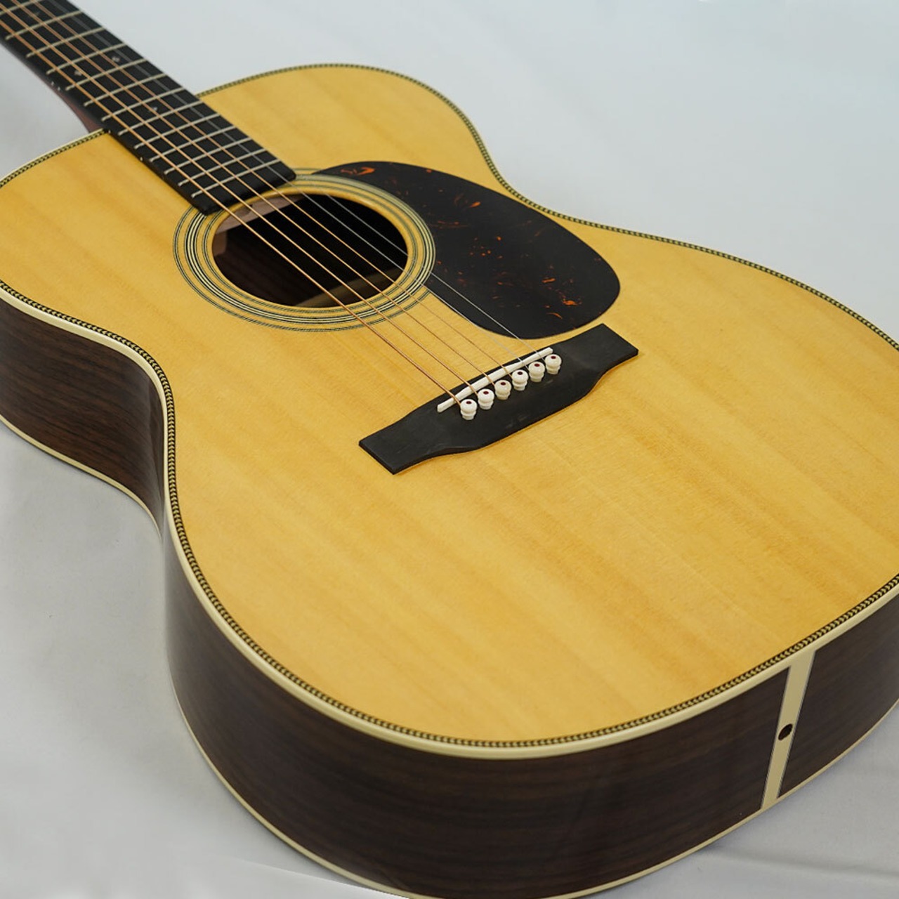 Martin 000-28 Standard (2024年製/旧仕様) [限定特別価格]