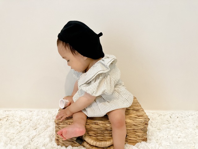 【取寄】ストライプが涼しげで夏らしいフリル襟ロンパース