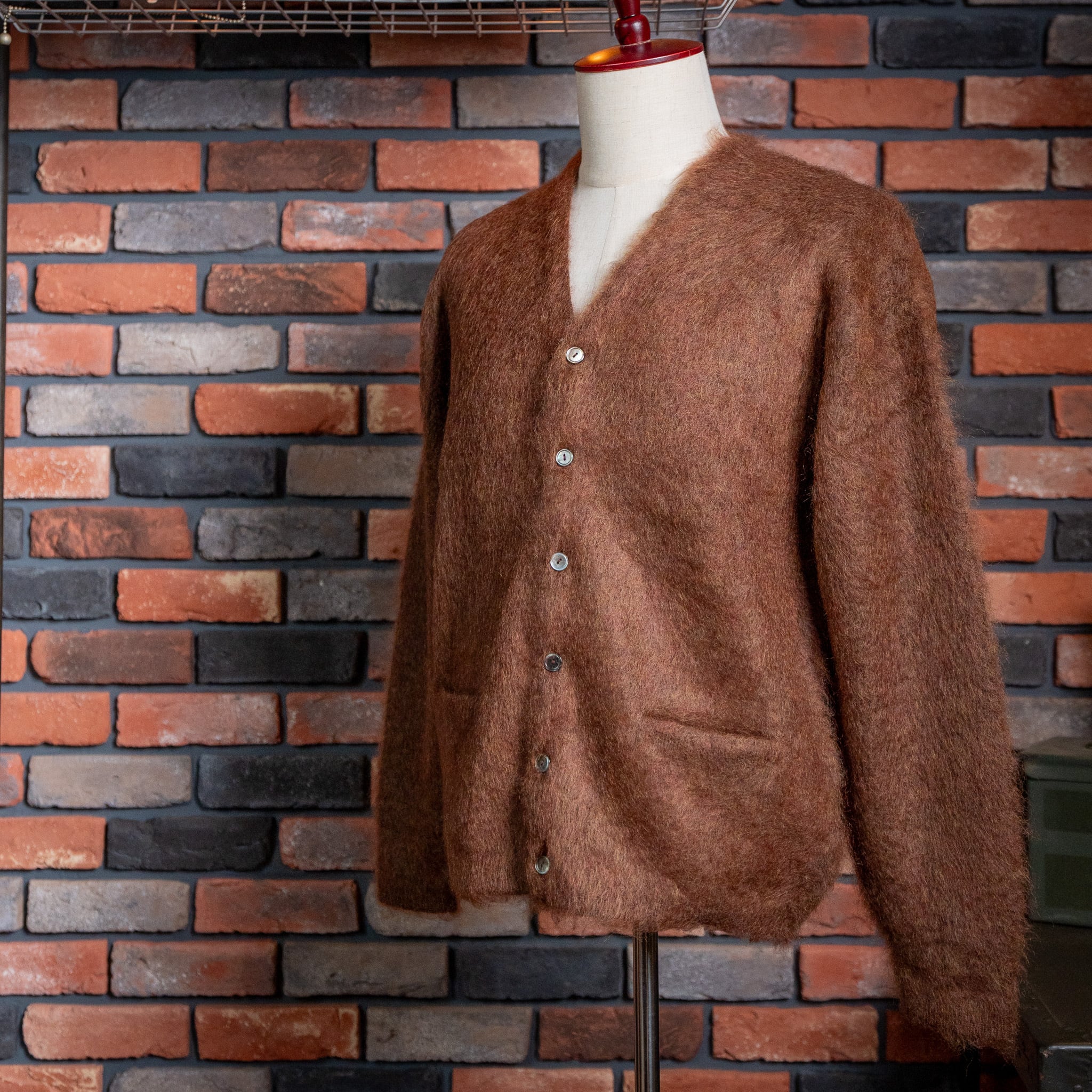 time is on モヘアカーディガン ブラウン KID MOHAIR CLASSIC 6B CARDIGAN】 - Time is on