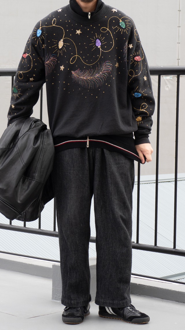 unknown '90s vintage "FRUIT OF THE LOOM"body decorated sweat