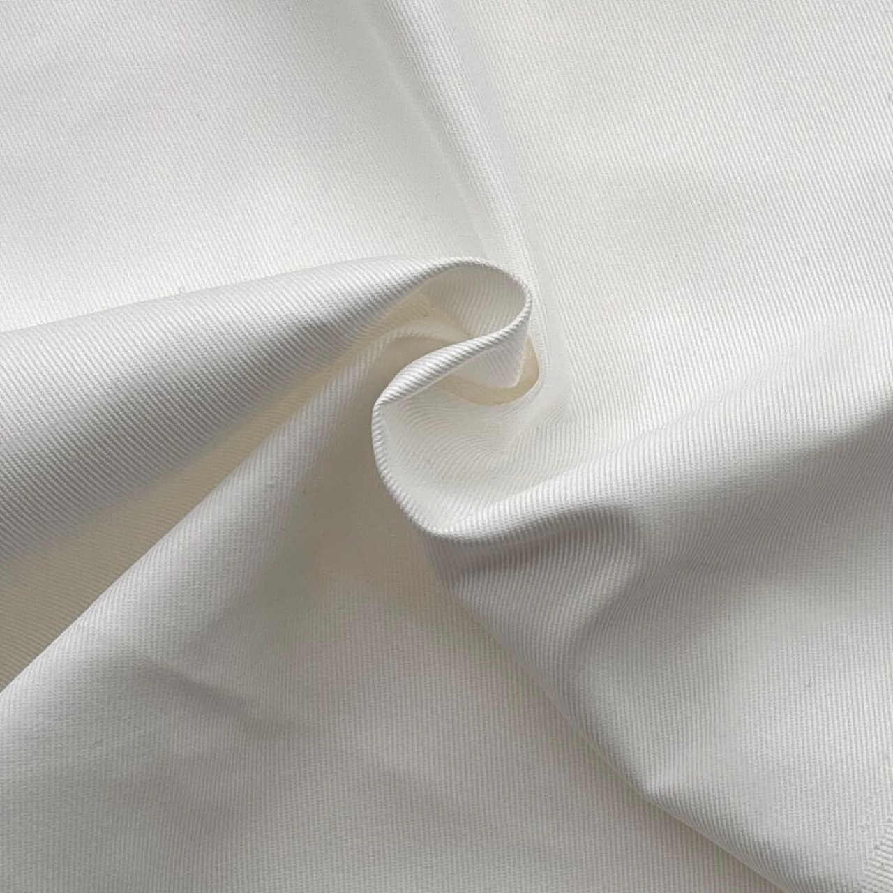 ★TC048◆2.5m◆綿100%ツイル生地◆ホワイト