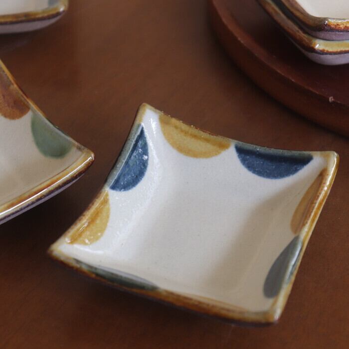 やちむん 陶眞窯 四角皿 小 ドット Yachimun Square plate small #418