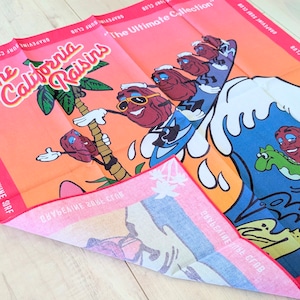 ♧【California Raisins(カリフォルニアレーズン)】『SURF』 バンダナ / ランチクロス 〚アメリカン雑貨 アメトイ〛