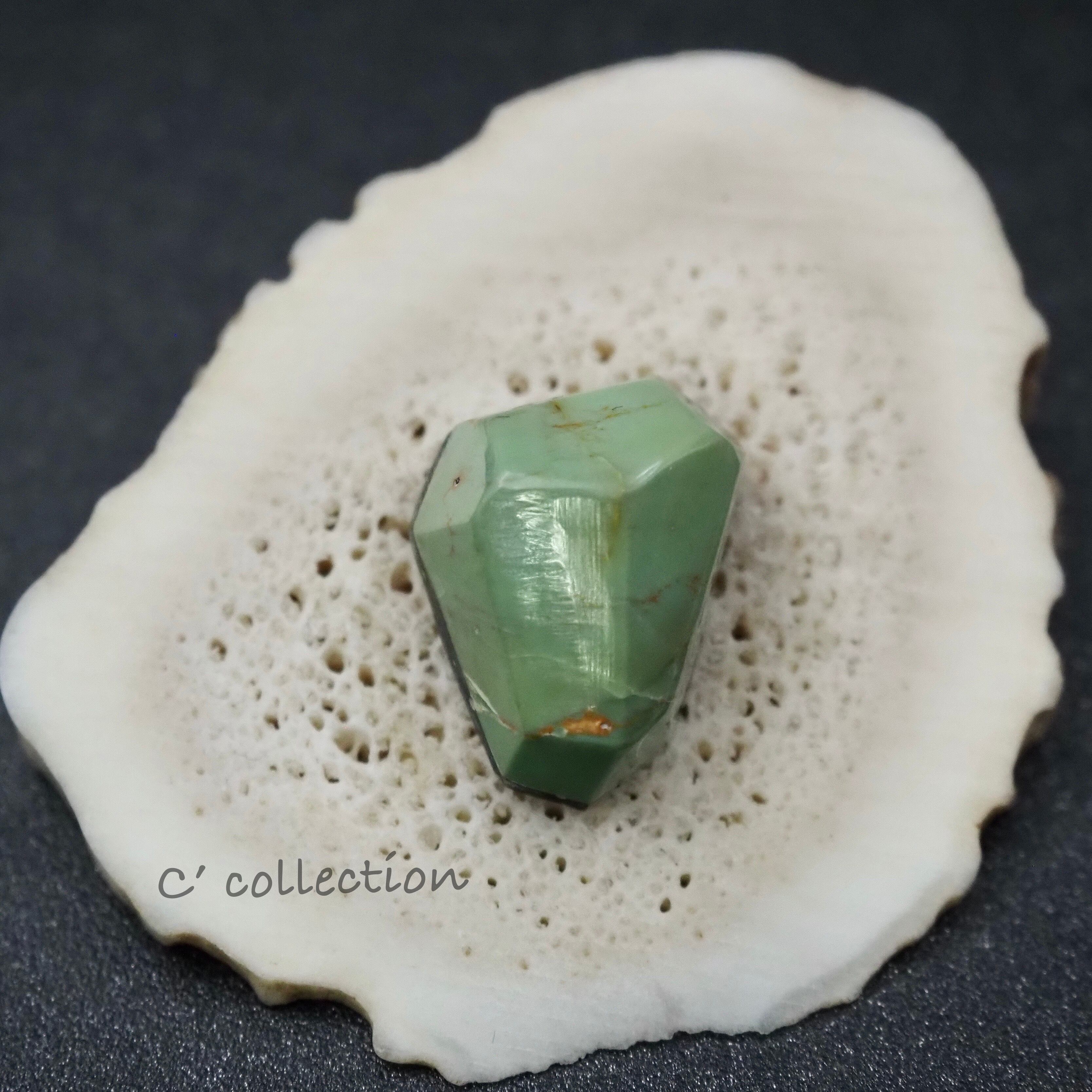 16,9ct Old Kingman Turquoise オールドキングマンターコイズ OK